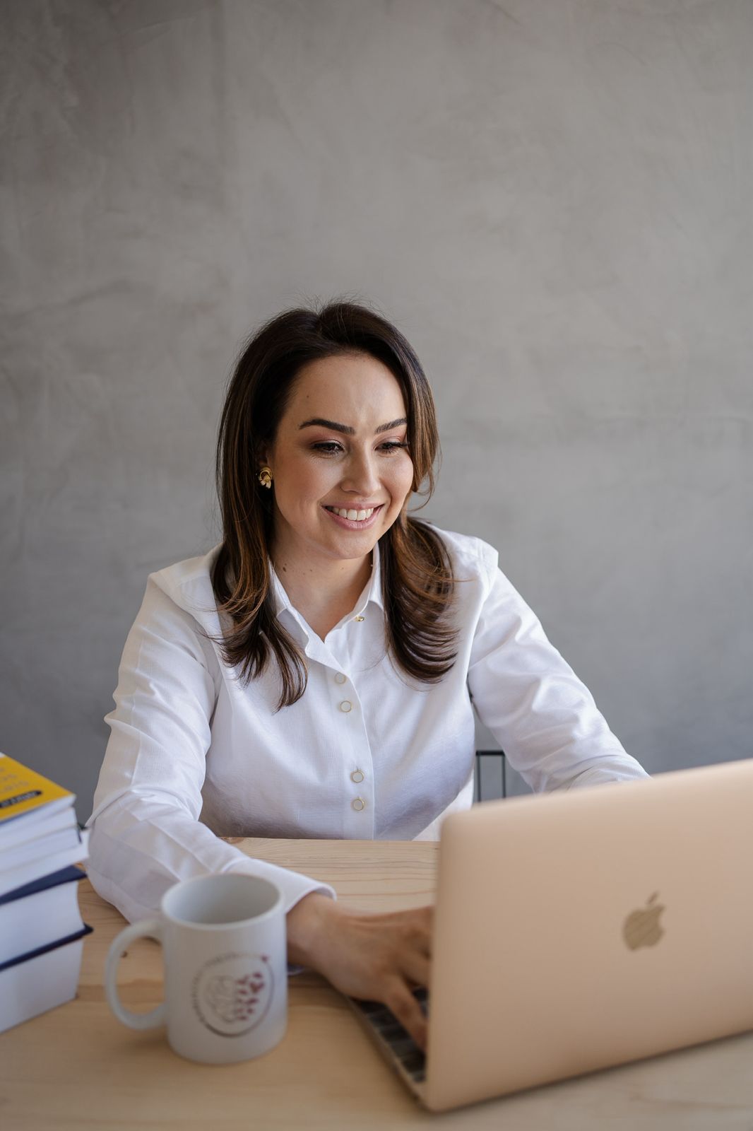 Profissional realizando orientação online